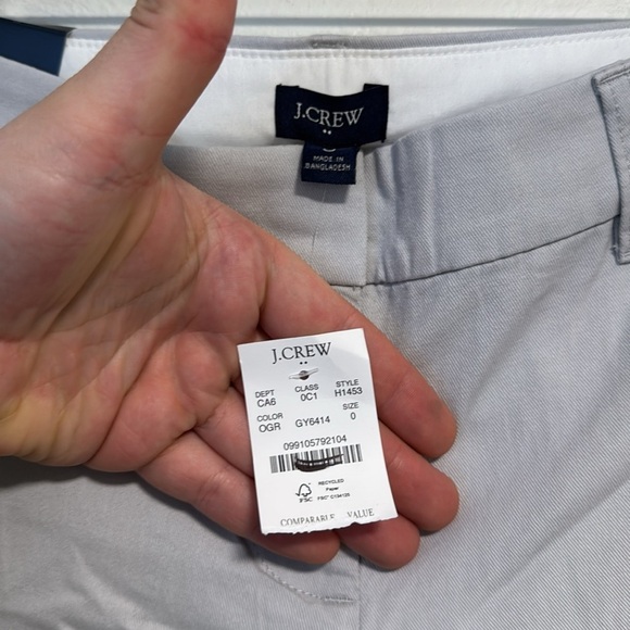 J. Crew Factory 5" classic chino short in Oyster Grey - Picture 7 of 10